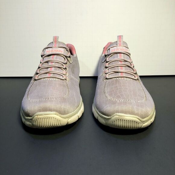 Womens SKECHERS Relaxed Fit Empire Rock Around Slip On Shoes / Size 7.5 - Picture 3 of 9